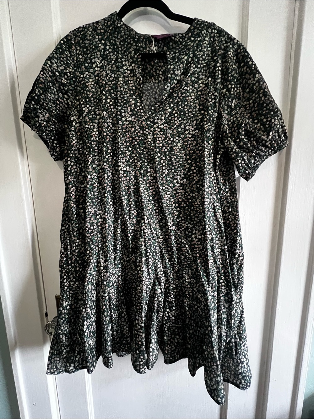 J. Crew Black Floral Short Sleeve Dress with Daisy Print